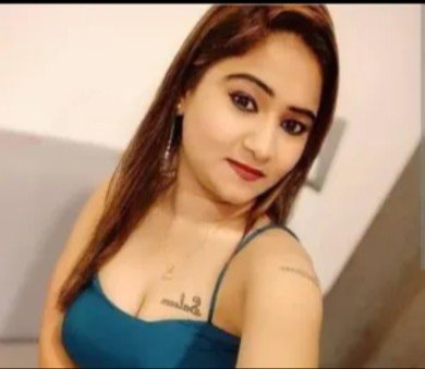 Janvi vip in nehru place