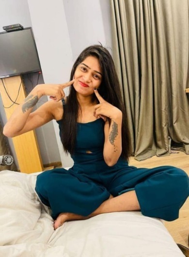 Janvi vip in preet vihar