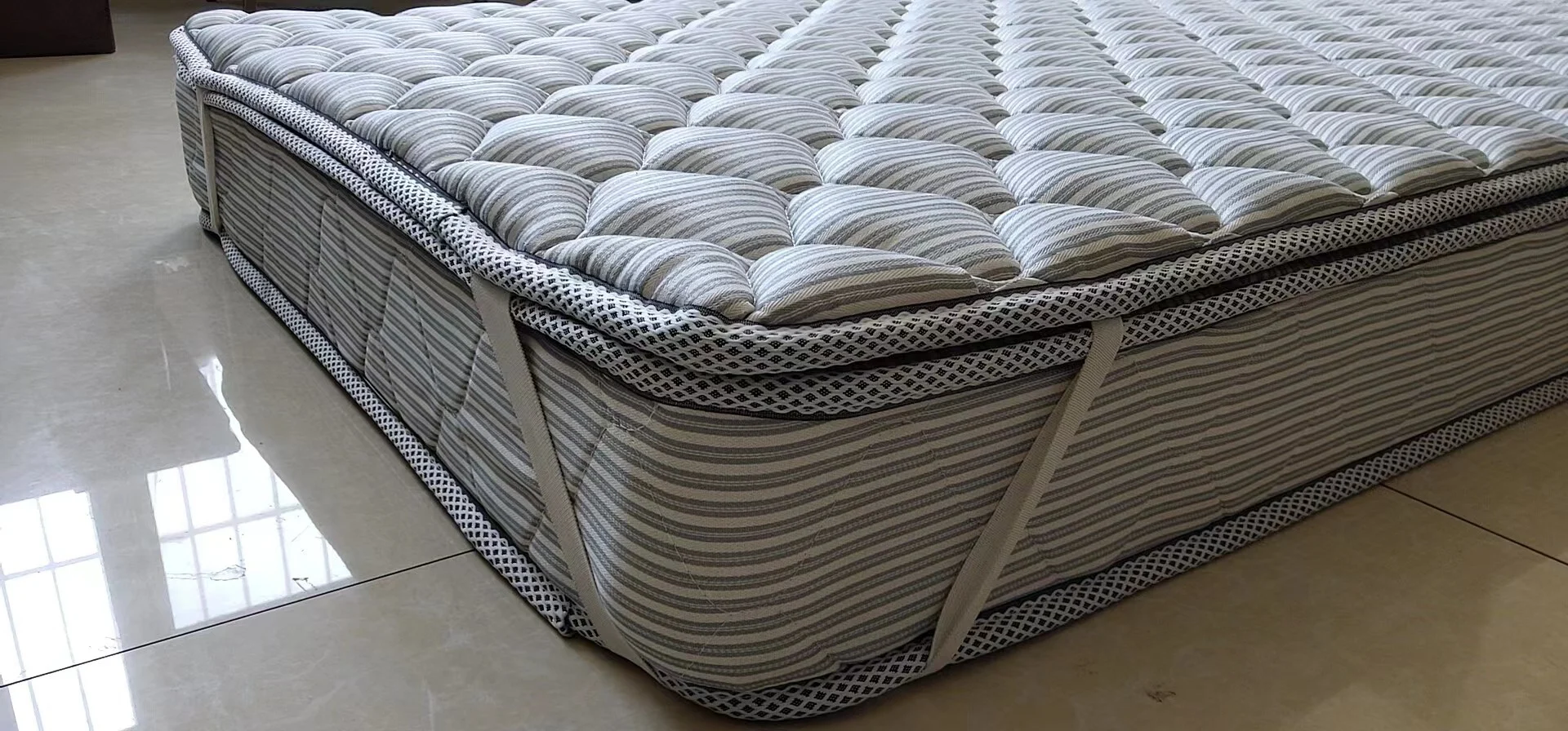 Marine Furniture, Bedding & Curtains 3 Marine mattress with quilted top, striped upholstery and side handles