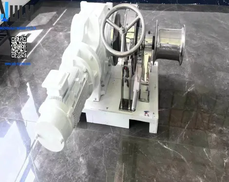 Experience Ultimate Anchoring Power with July Marine's Windlasses 3 bba85c26c22e60c8747857ca5dcbe57