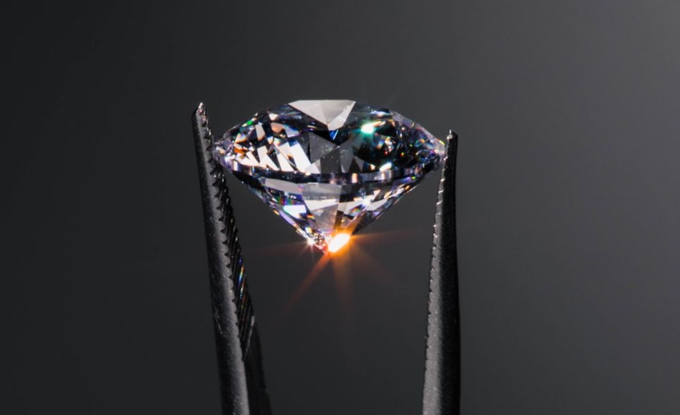 Single Diamond