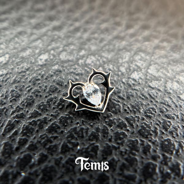 Labret Oreille Coeur Piquant 1,2mm