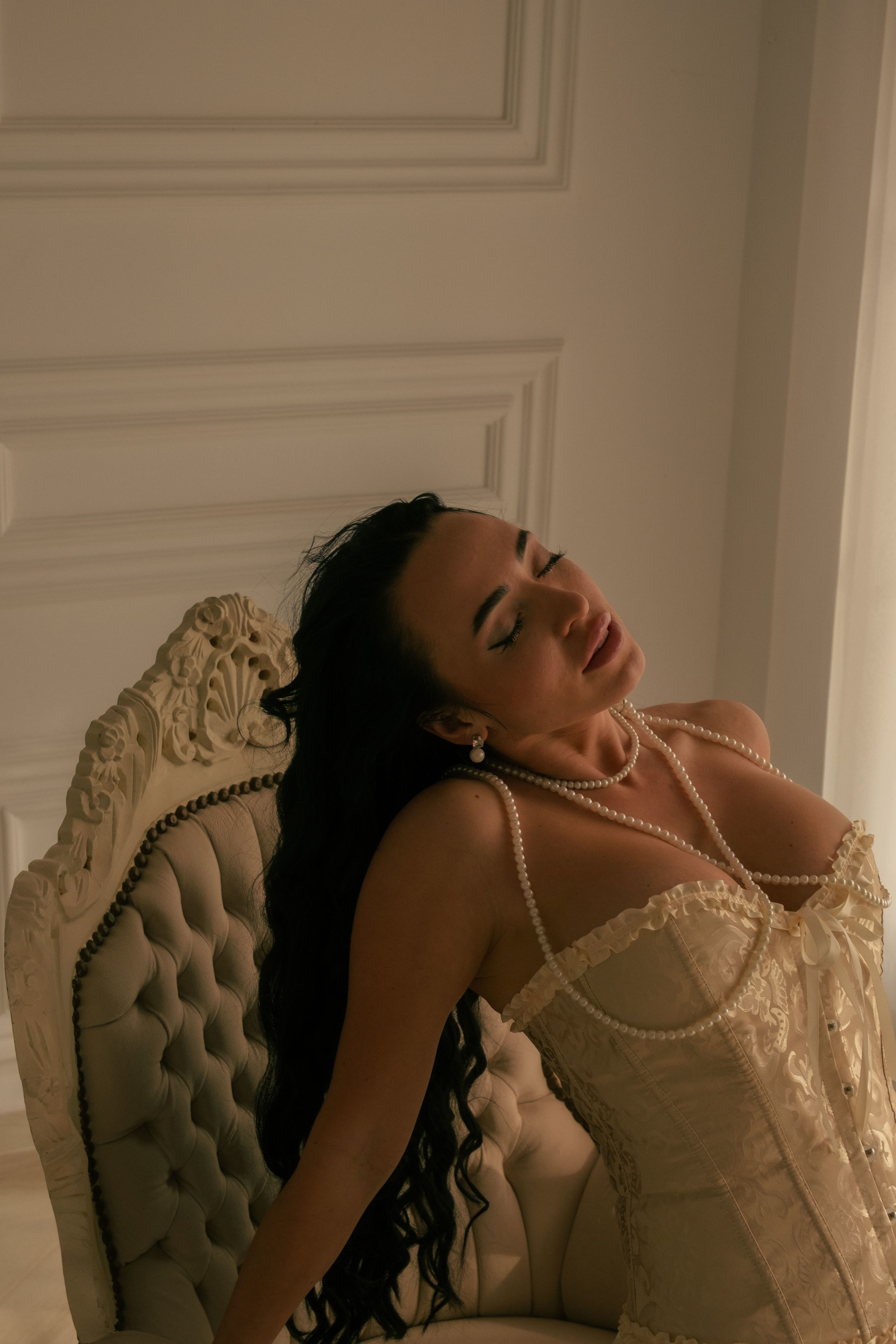 Katya — Editorial photography in Downtown Toronto, ON
