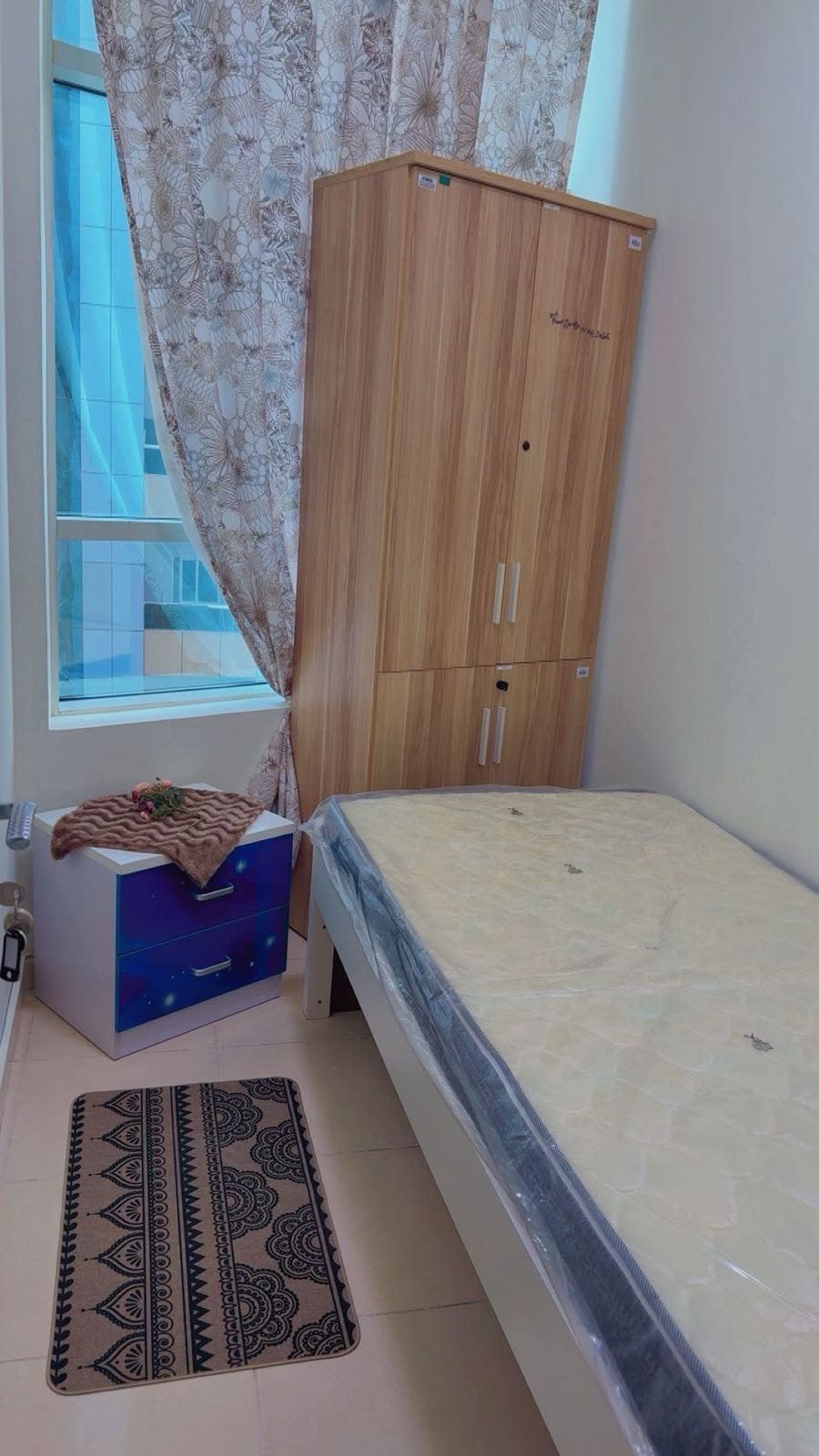 بارتشن بشباك في البستان - أبراج الأورينت