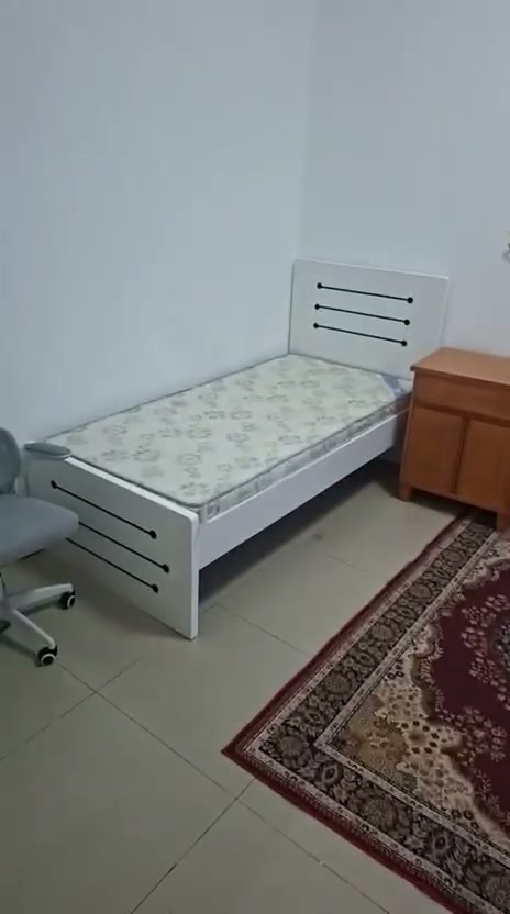 غرفة ماستر بإطلالة بحرية مباشرة مع تلفزيون وثلاجة في النخيل 2 - كورنيش عجمان