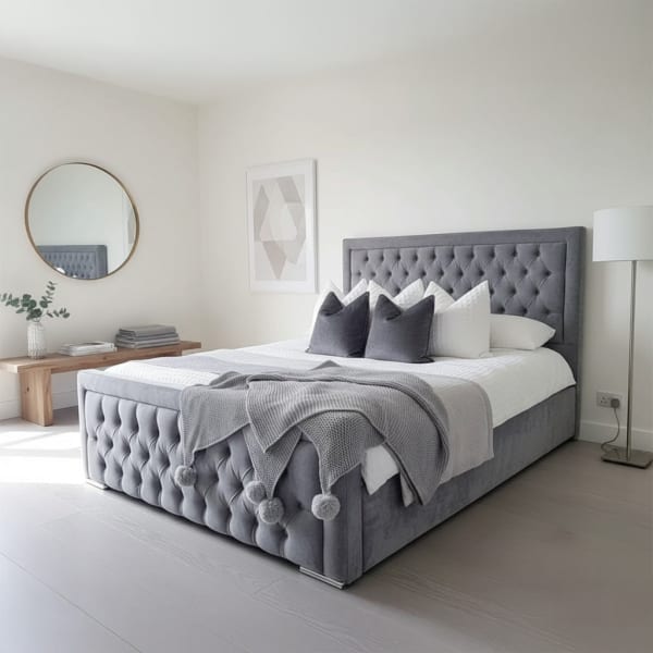 Braga Chesterfield Bed