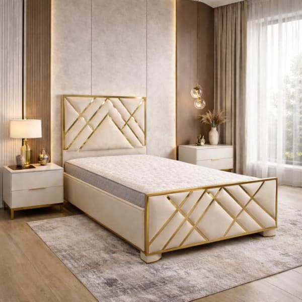 Budapest Strip Luxury Bed