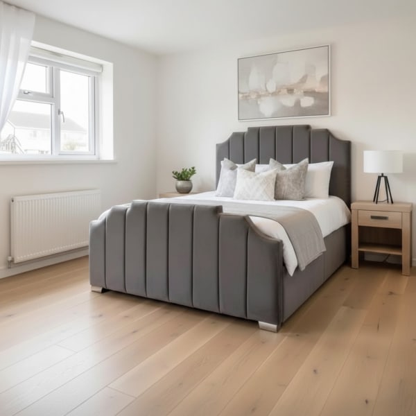 Indianapolis Footboard Bed