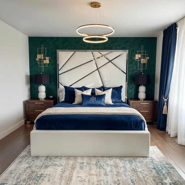 Halifax Suite bed