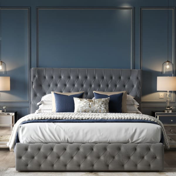 Avignon Chesterfield Bed