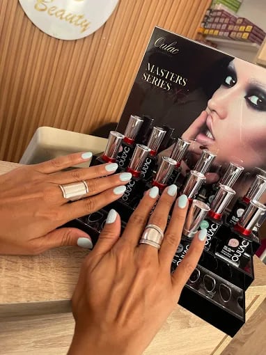 Les Camelias Beauty Center 3