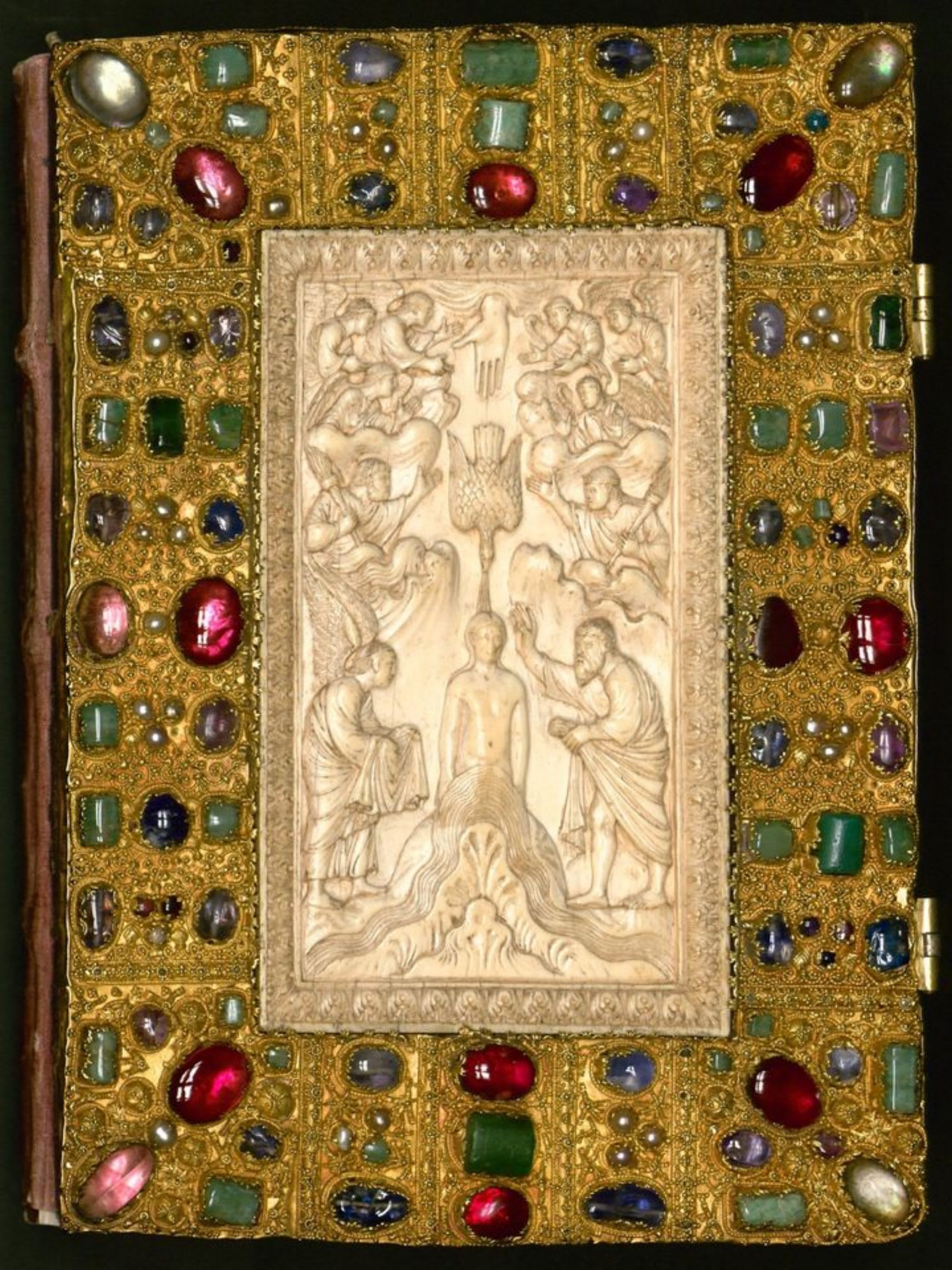 Featured manuscript preview