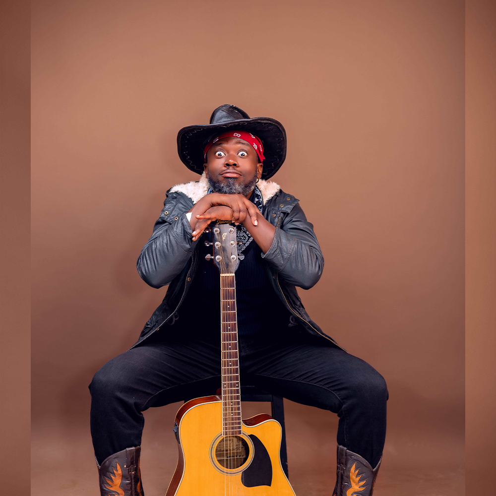 Joe Kuntani performing live