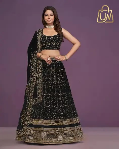Jihu Culture Women Embroidery Lehenga Choli Set: इस वेडिंग सीजन में पाएं एक रॉयल लुक