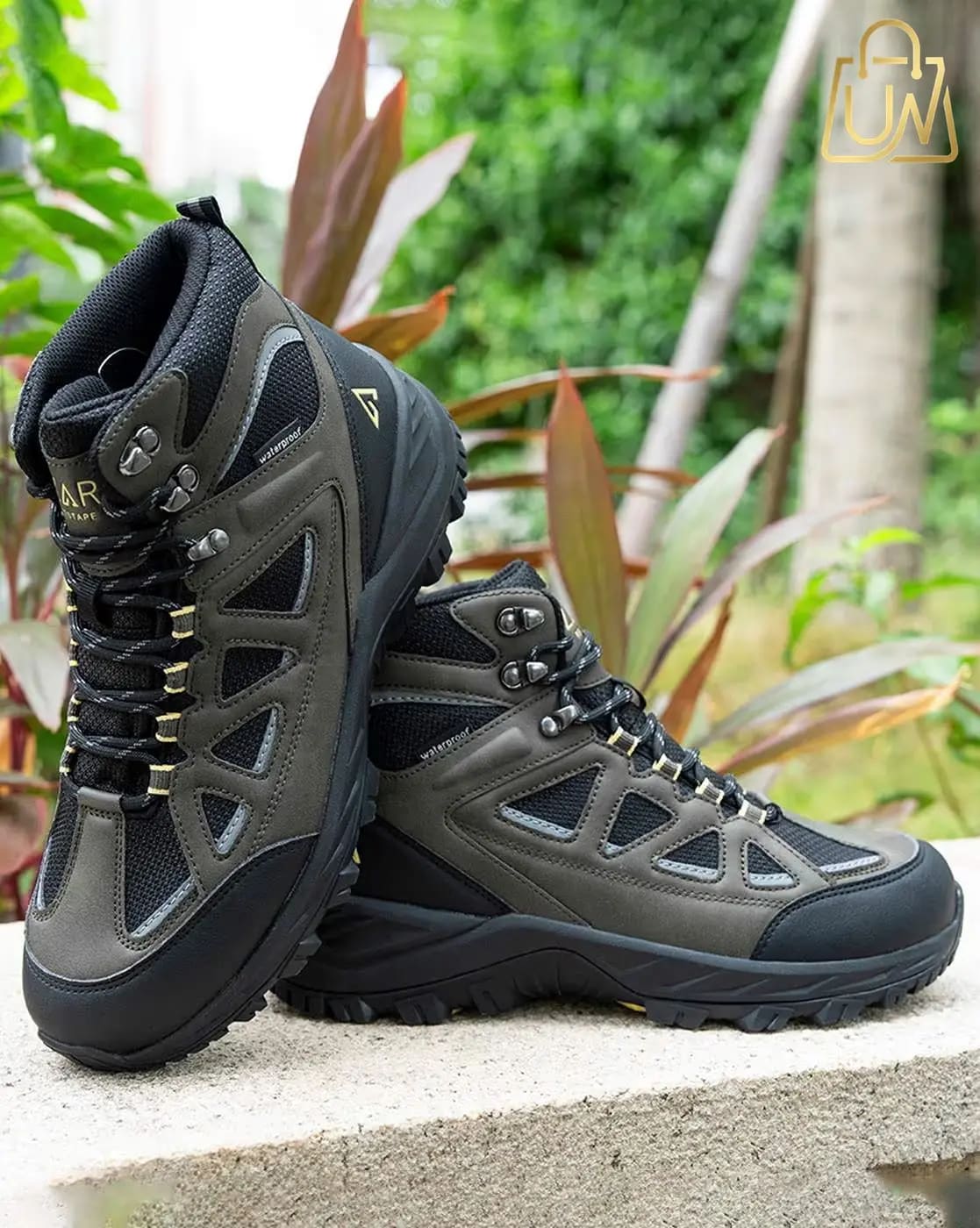 RED TAPE Men’s Green High-Top Sports Shoes – Comfort Meets Durability