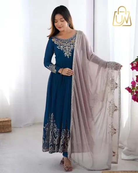 Svaraa Women Embroidered Anarkali Kurta Suit Set