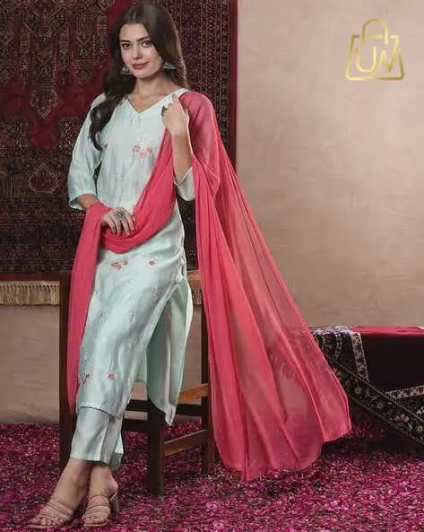 Anni Designer Kurta Set: बजट में पाएं सबसे शानदार फ्लोरल लुक, गर्मी और फेस्टिव सीजन के लिए है परफेक्ट