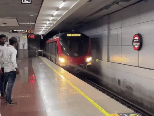 क्रिसमस और नए साल पर देर तक चलेगी लखनऊ मेट्रो, यात्रियों को मिलेगी राहत