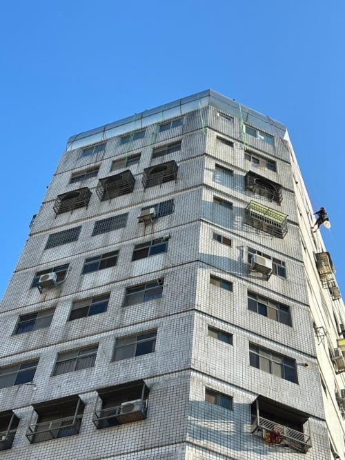 台中市北屯區_高空繩索外牆防水工程
