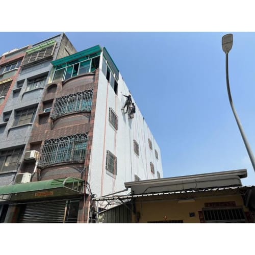 台中市南屯區_高空繩索屋頂防水工程