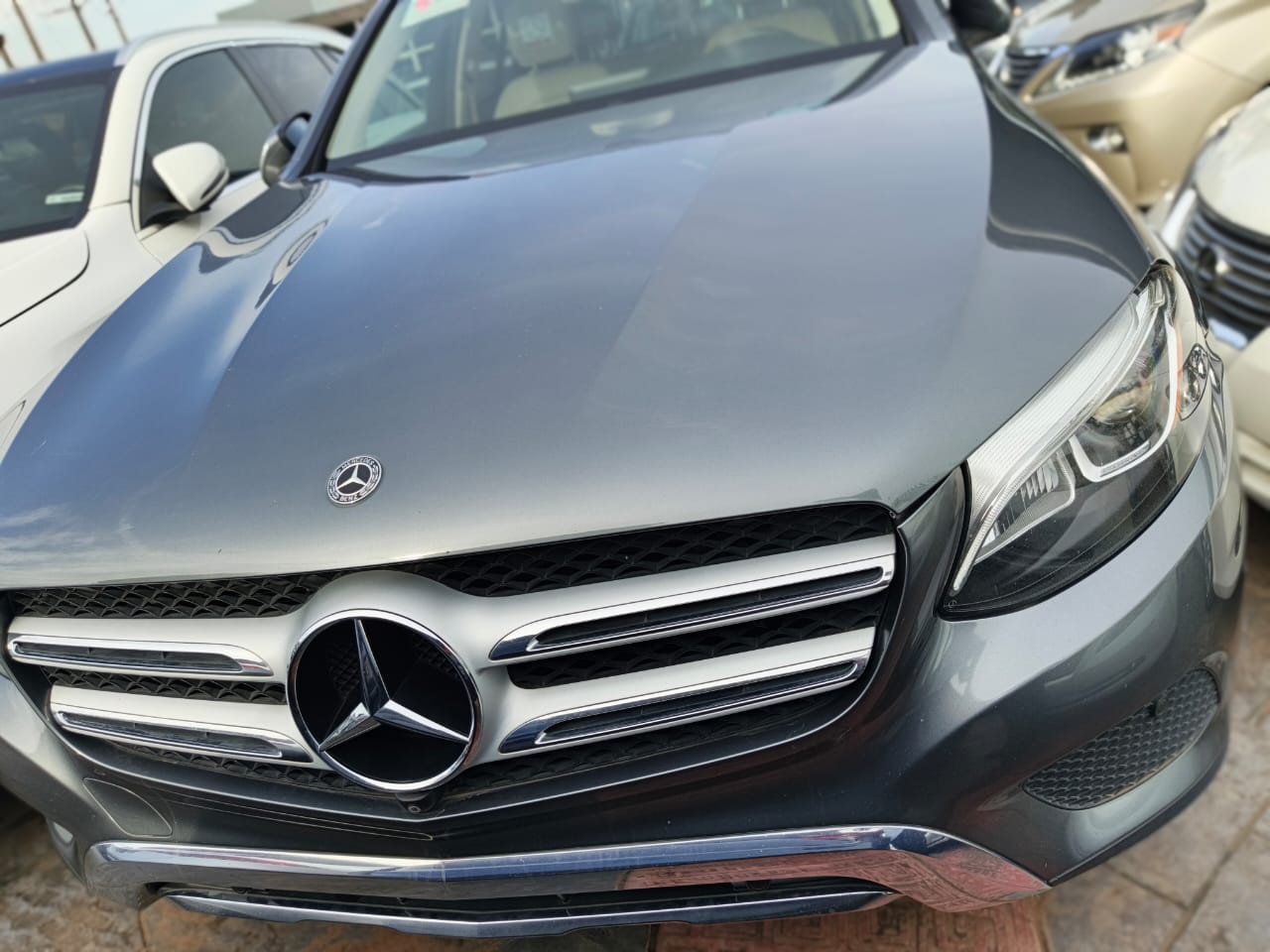 Mercedes-Benz GLC300