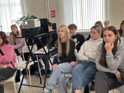 Интеллектуальная игра «Где логика?» в Кузбассе