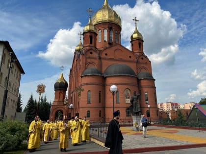 Епископ Новокузнецкий и Таштагольский Владимир принял участие в торжествах по случаю 1035-летия крещения Руси 30-летия Кемеровской епархии