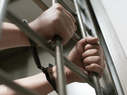 Резидивист похитил инструменты из столярной мастерской в Зенково