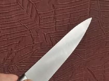 В дальнем Куйбышево пожилой маргинал ранил в ногу сожительницу