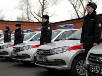 В Кузбасс очередная партия служебных автомобилей пополнила автопарк Росгвардии