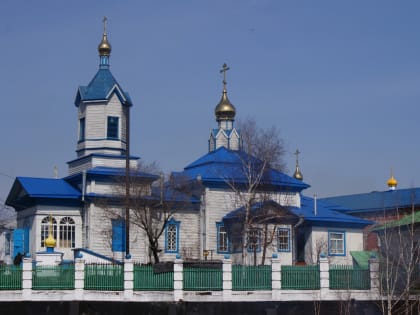 АО «Поляны» отреставрировало храм Петра и Павла в Киселевске к 140-летию