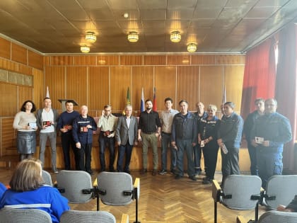 Встреча с работниками завода «СибЭнергоСила» в Новокузнецке