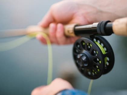 На реке Волге В Костромской области едва не утонул пожилой рыбак