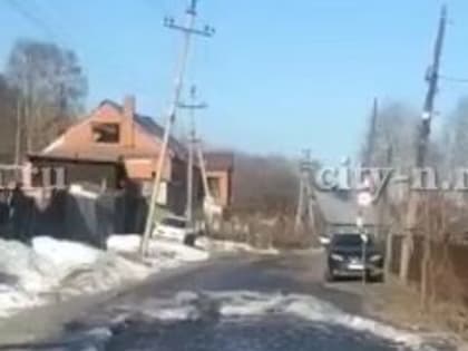 «Вот по такой дороге люди ходят уже 30 лет!»: жители Верхне-Восточной в Новокузнецке продолжают страдать (ВИДЕО)