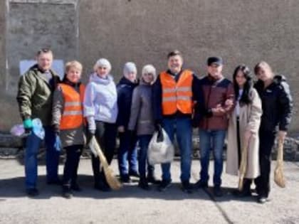 Госжилинспекция Кузбасса присоединилась ко Всекузбасскому субботнику