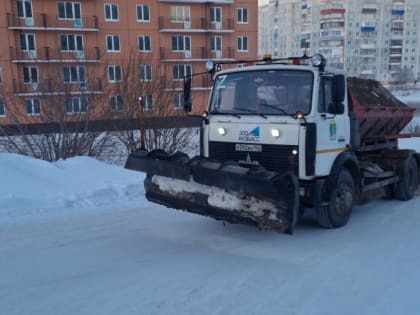 В Прокопьевске ликвидировали очередную опасную снежную горку