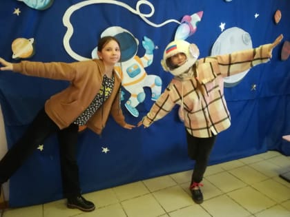 День космонавтики. Мы первые!