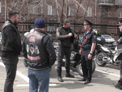 В ГИБДД Новокузнецка состоялась встреча с руководителями ведущих мотоклубов города.