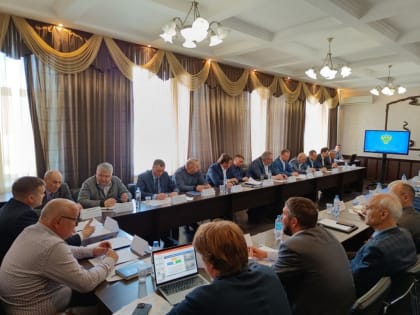 В Сибирском управлении Ростехнадзора состоялось совещание по вопросам обеспечения промышленной безопасности при производстве буровзрывных работ