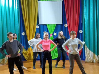 «Раз словечко, два словечко – будет песенка»