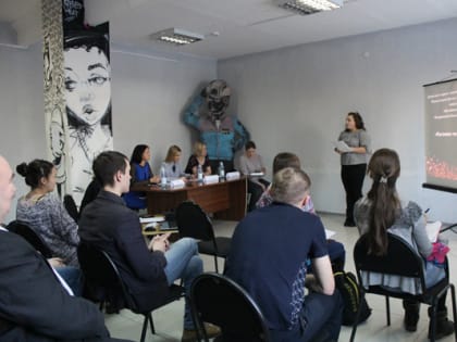 Подростки, состоящие на учете в филиале УИИ по Новокузнецкому району, были приглашены на ежегодную конференцию по здоровому образу жизни, прошедшую на базе МБУ «Молодежный центр Со