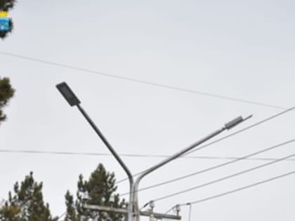 Коммунальщики восстанавливают уличное освещение