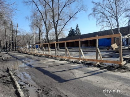 В Новокузнецке началась ликвидация знаменитого непобедимого рынка у вокзала (ФОТО)