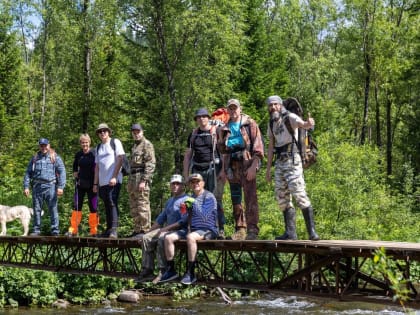 Успешное восхождение на вершину в Поднебесных Зубьях