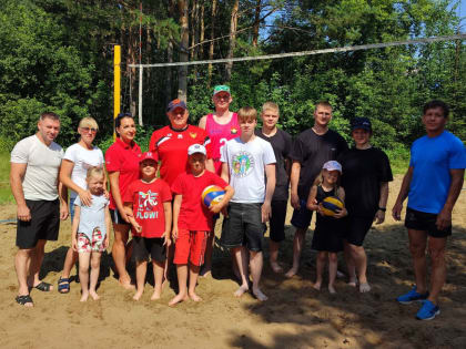 Соревнования по пляжному волейболу