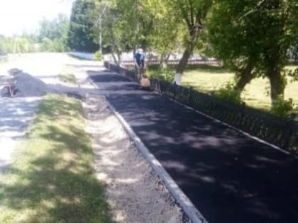 В Тяжинском округе продолжаются работы по обустройству и ремонту пешеходных переходов вблизи образовательных учреждений