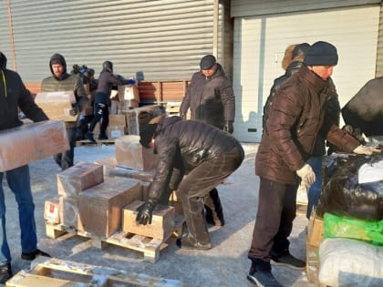 Прихожане храма г. Междуреченска отправили очередную партию гуманитарной помощи на Донбасс