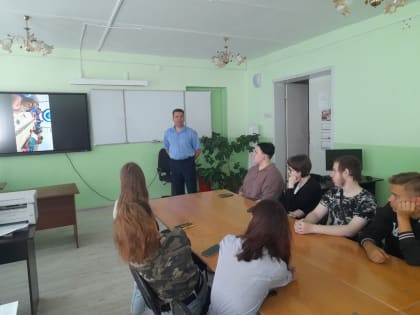 Круглый стол по теме "Как начать трудовую деятельность"