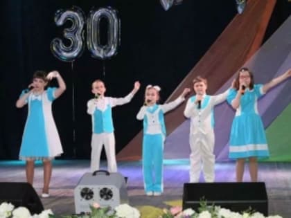 В Тяжине прошла праздничная концертная программа «В стране Вообразилии»