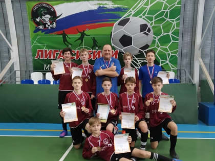 Наши футболисты победили в первом этапе чемпионата Сибирского и Дальневосточного федеральных округов